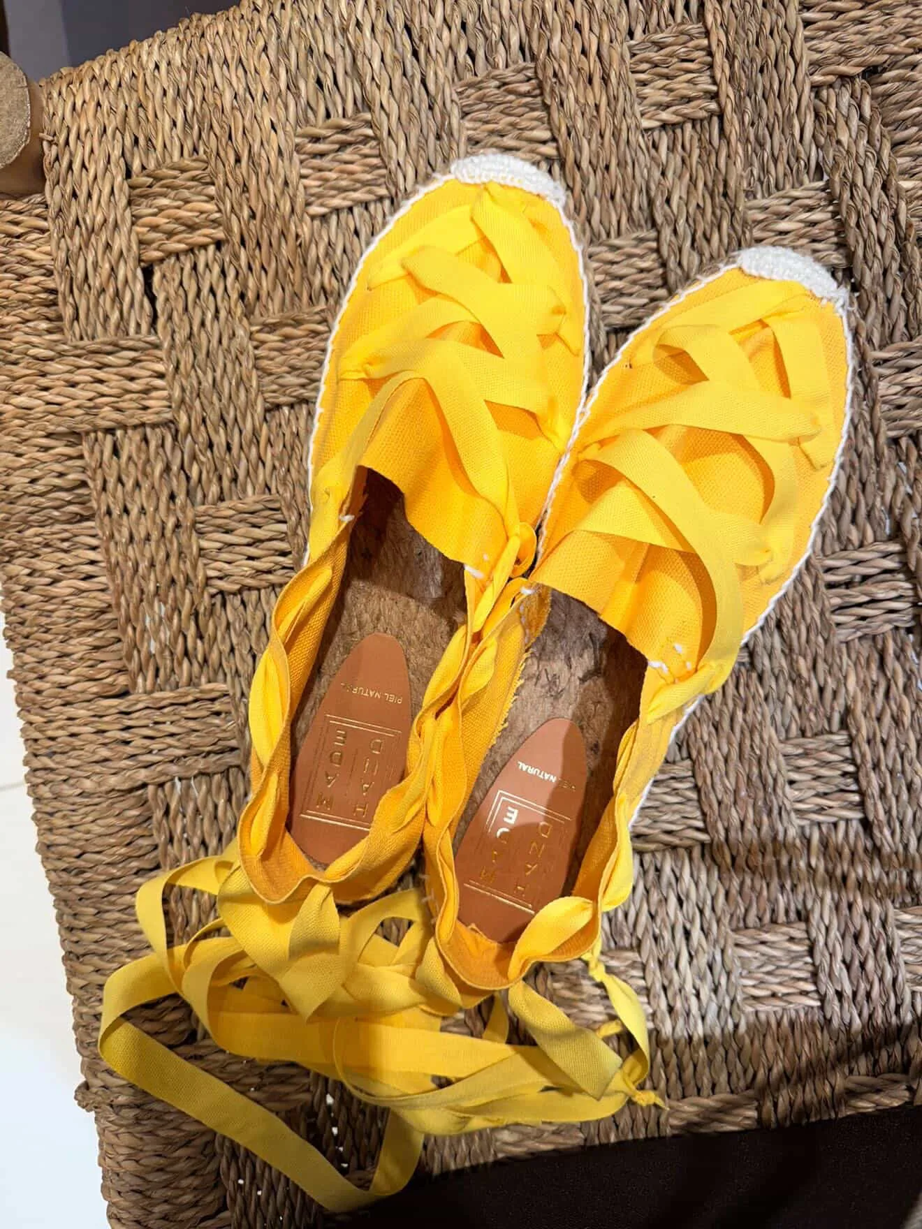 Foto de Handmade Avarcas and Espadrilles