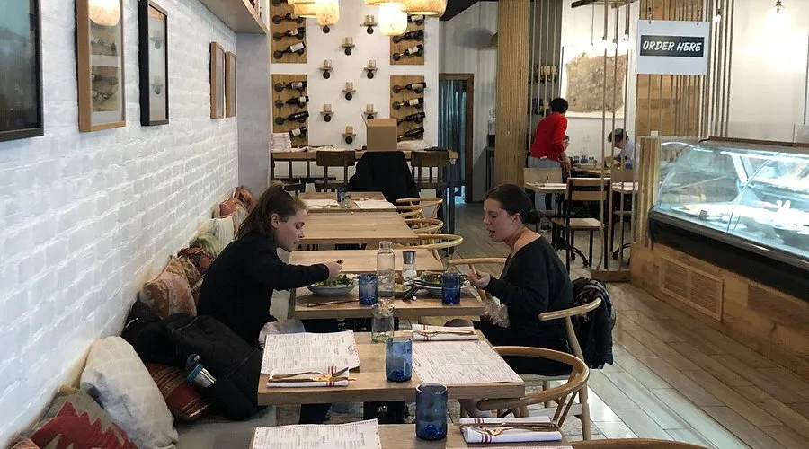 Foto de Modern Bread and Bagel