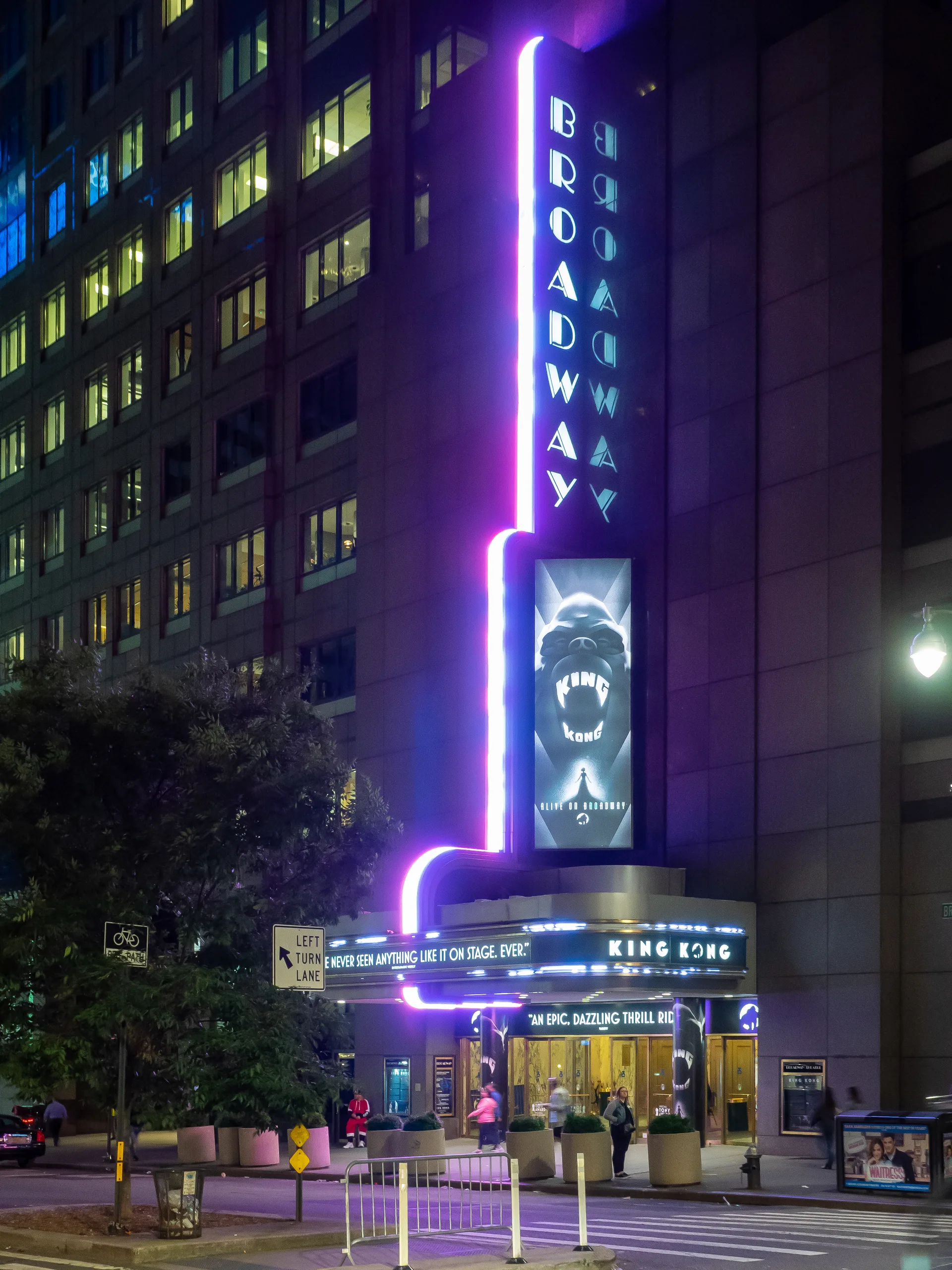 Foto de The Broadway Theatre