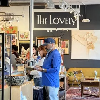 Foto de The Lovely Vintage Market