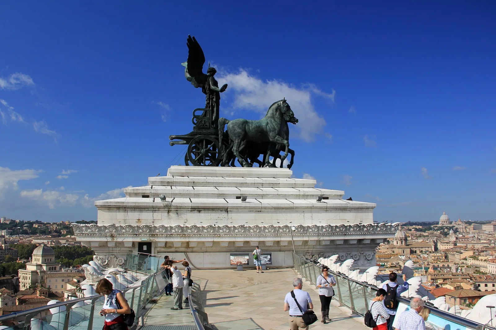 Foto de Terraço das Quadrigas